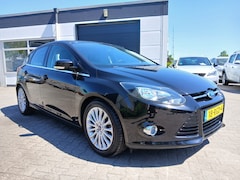 Ford Focus - 1.6 NL Auto/104.000Km Nap/Leer
