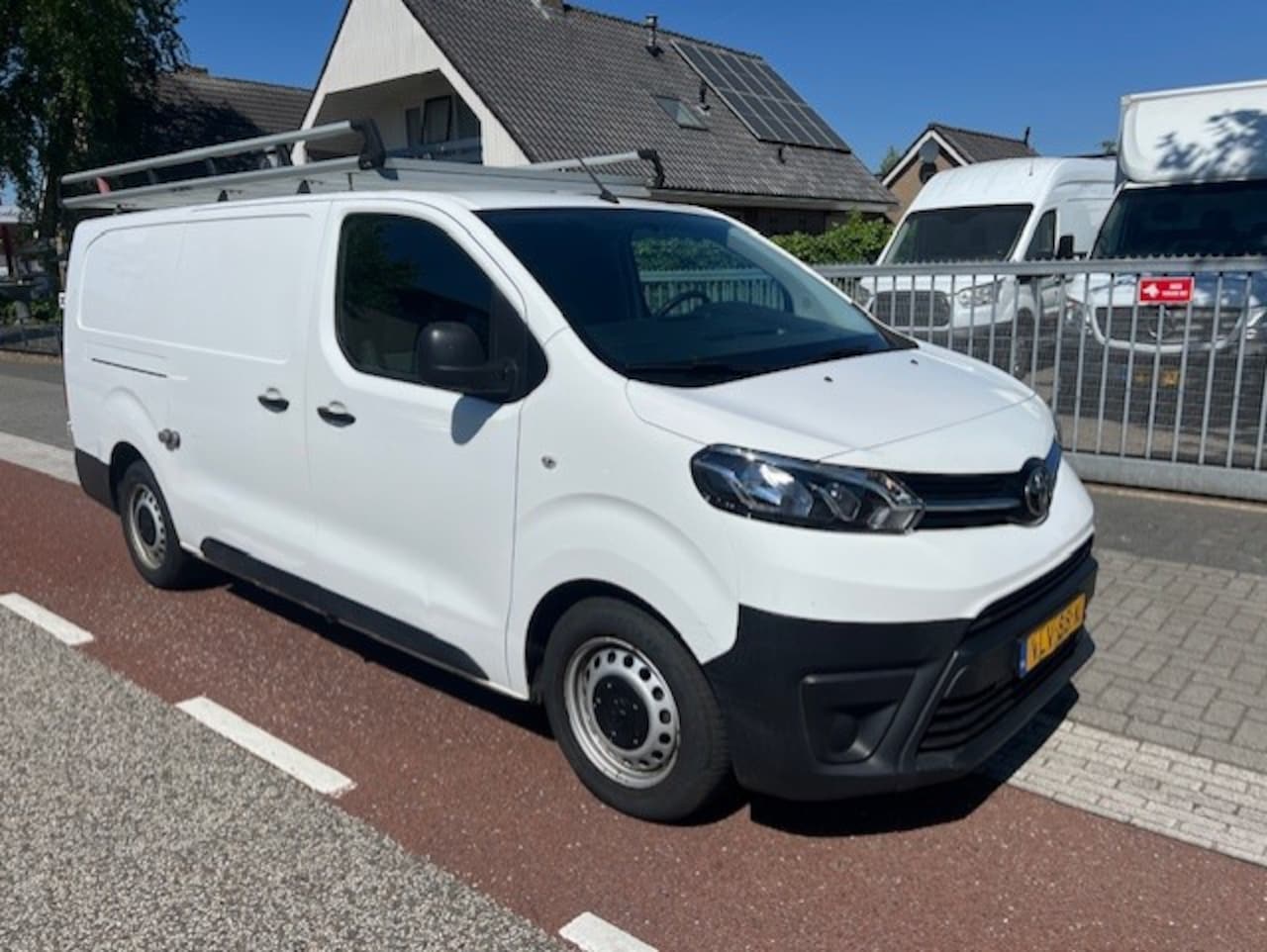 Toyota PROACE Long Worker - 2.0 D-4D Cool Comfort airco klima euro6 - AutoWereld.nl