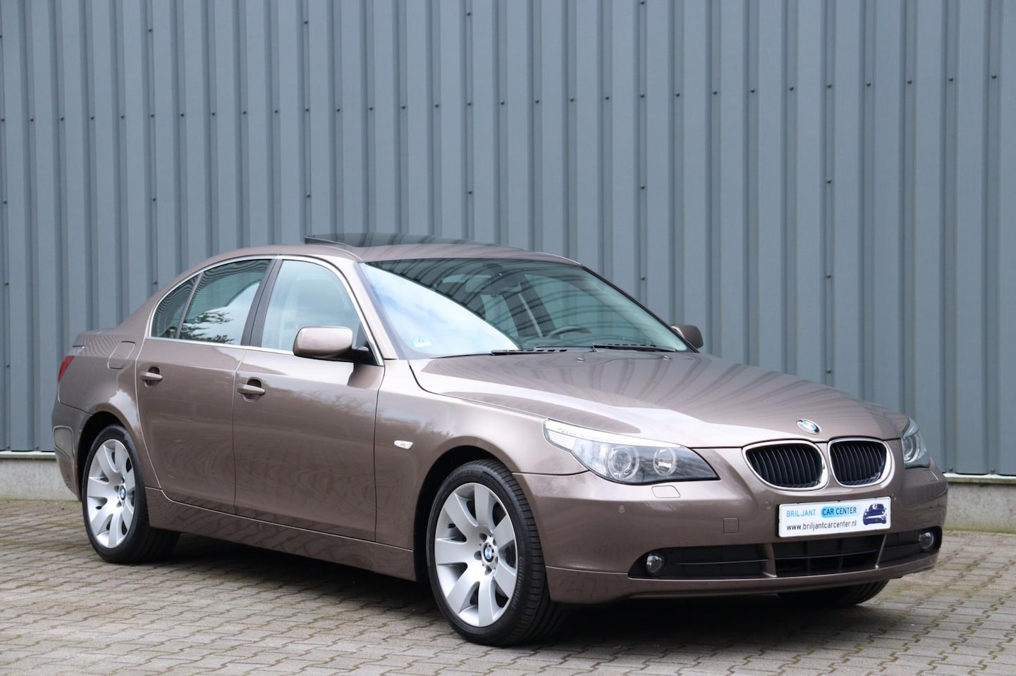 BMW 5-serie - 520i EXECUTIVE *75.702KM.!* - AutoWereld.nl