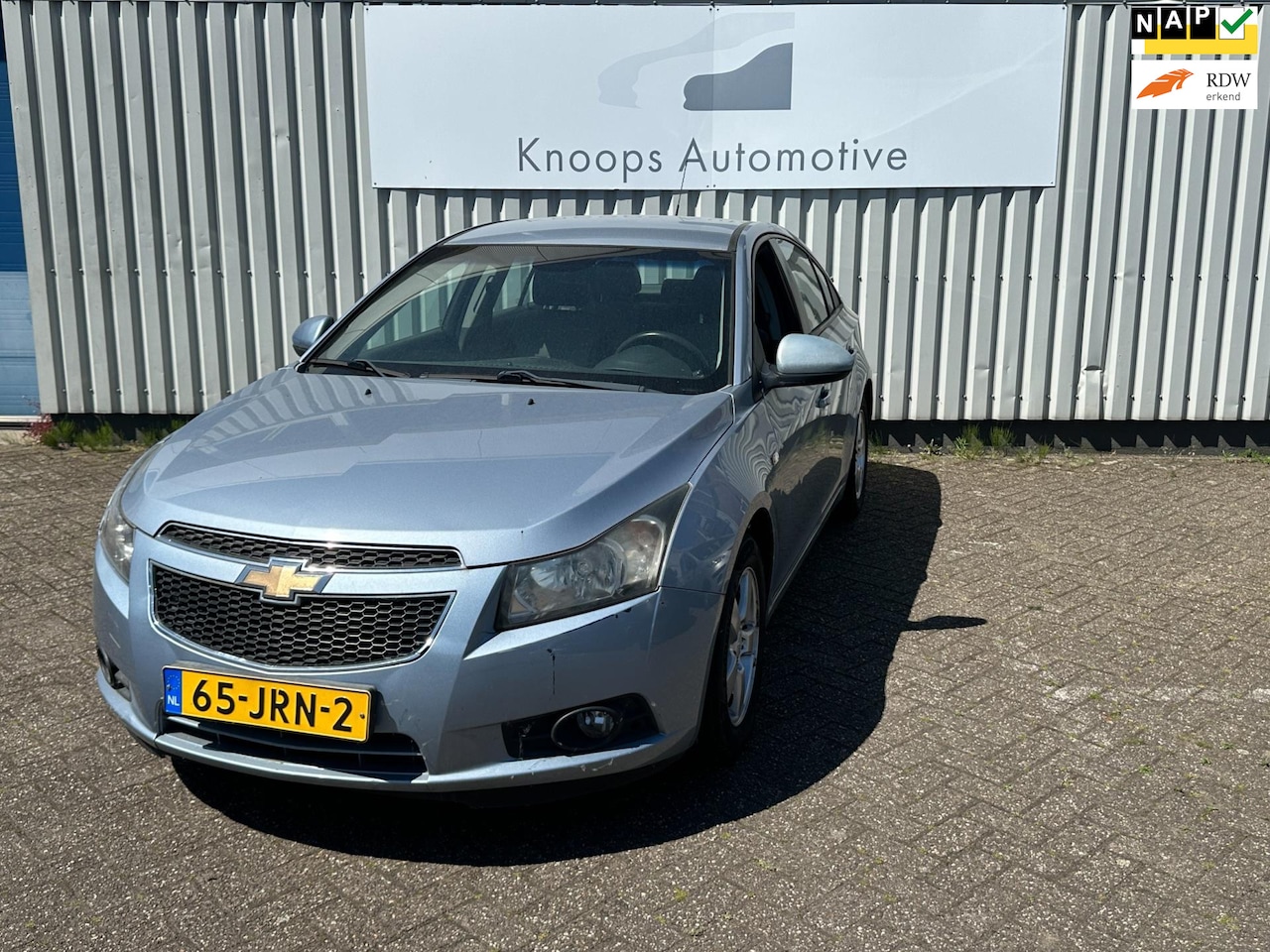 Chevrolet Cruze - 1.6 LS Handel/Export Verkoop - AutoWereld.nl