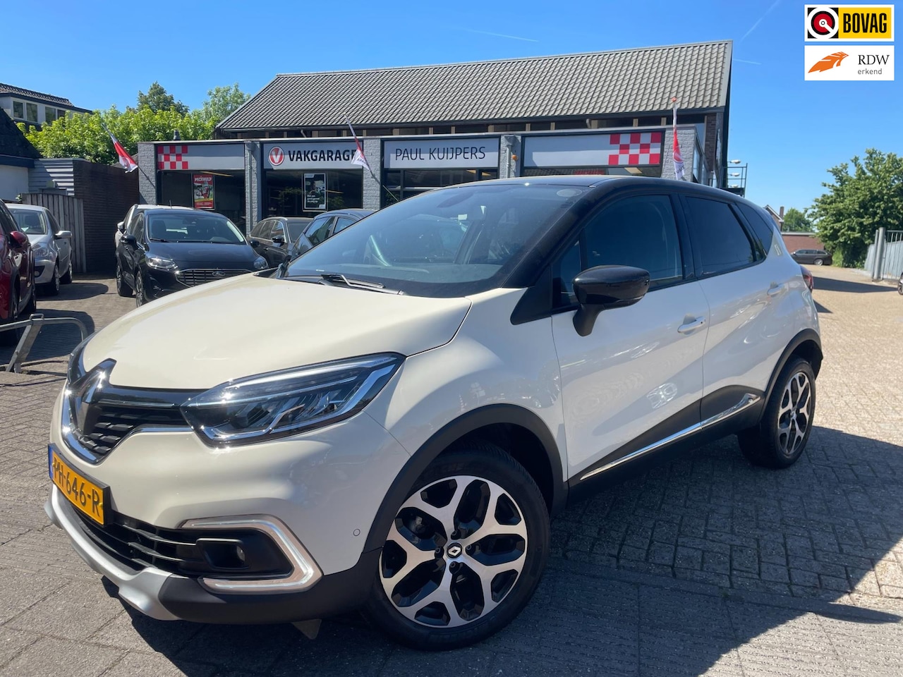 Renault Captur - 1.2 TCe Intens AUTOMAAT * clima + camera + PDC + navigatie* - AutoWereld.nl