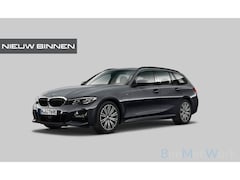 BMW 3-serie Touring - 330e High Executive M Sport | M Performance | PDC | Leer | Hifi | Ambiance Verlichting | S
