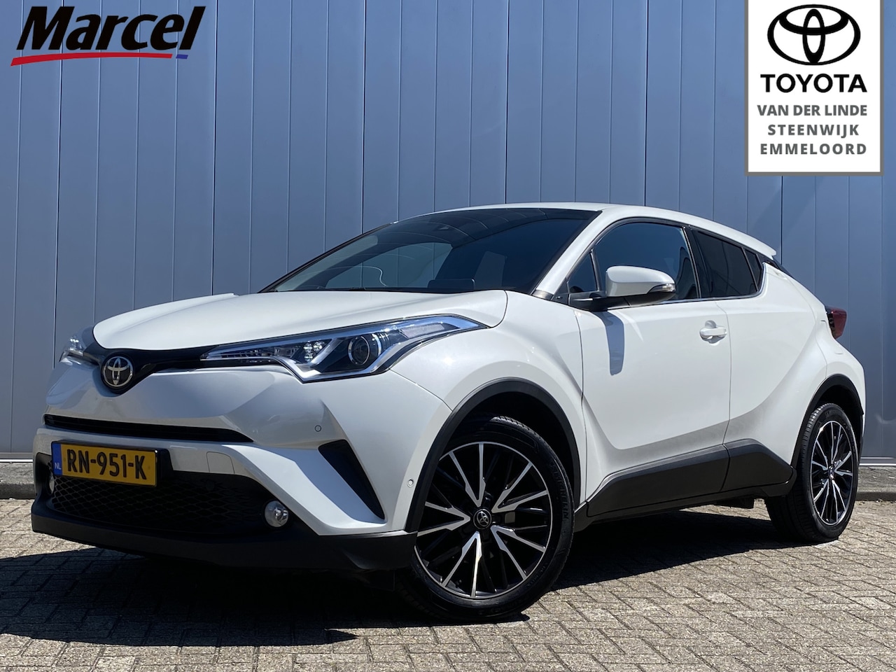 Toyota C-HR - 1.2 Executive NL Auto Dealer Onderhouden Navi PDC Stoelverwarming Parelmoer - AutoWereld.nl