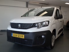 Peugeot Partner - 1.5 BlueHDI Premium 3 Zitplaatsen, Schuifdeur rechts, Deurtjes achter, Airco, Navigatie, C