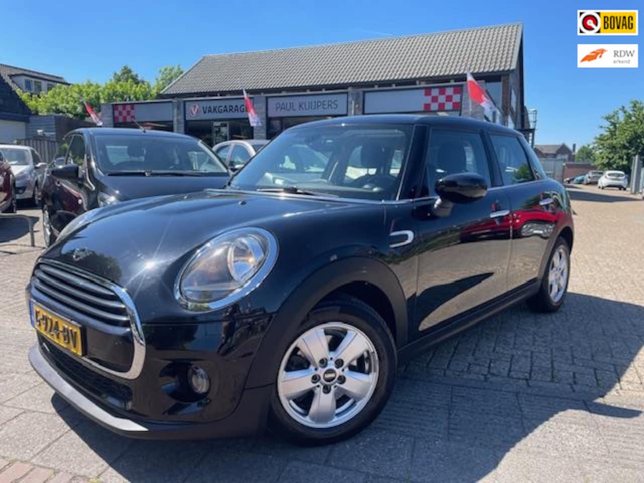 MINI Cooper - Mini 1.5 136pk 5-deurs *navi + clima + LM-velgen * - AutoWereld.nl