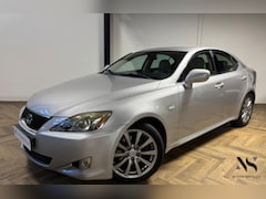 Lexus IS - 250 Business Luxury CAM CRUISE'