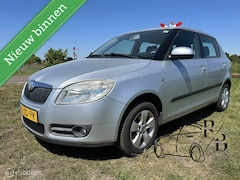Skoda Fabia - 1.4-16V Ambiente AIRCO KOOPJE