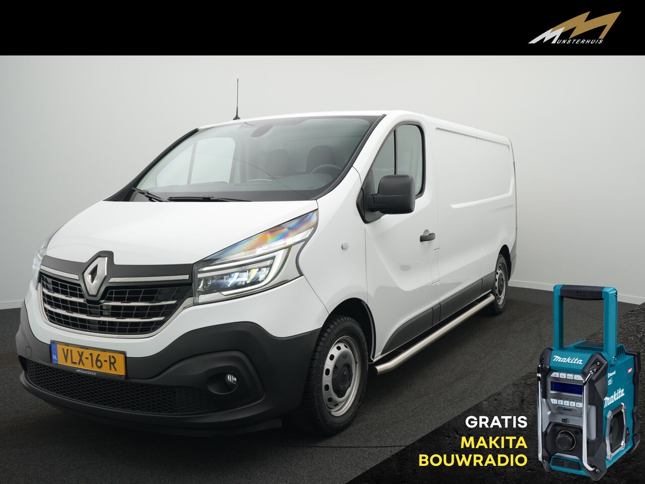 Renault Trafic - 2.0 dCi 120 T29 L2H1 Luxe - All seasonbanden - Trekhaak - AutoWereld.nl
