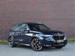BMW X5 - 50e xDrive *Sky*B&W*M Sport Pro*Trekhaak*Soft-Close*Vierwielbesturing
