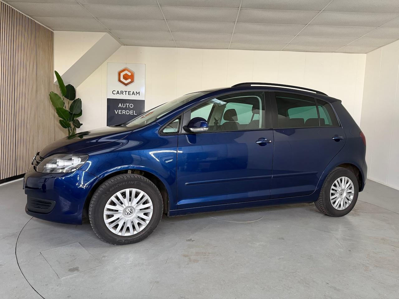 Volkswagen Golf Plus - 1.2 TSI Comfortline Automaat, Airco, Navigatie, Cruise control - AutoWereld.nl