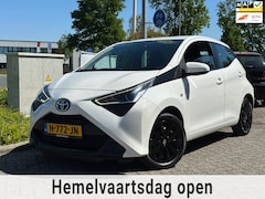 Toyota Aygo - 1.0 VVT-i x-play 1e eigenaar