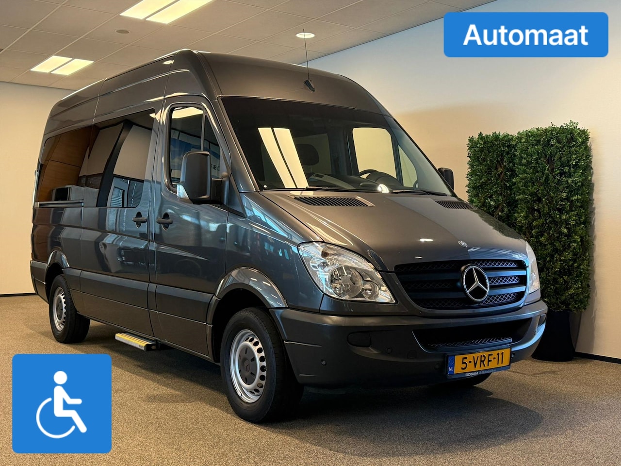 Mercedes-Benz Sprinter - L2H2 Rolstoelbus Automaat - AutoWereld.nl