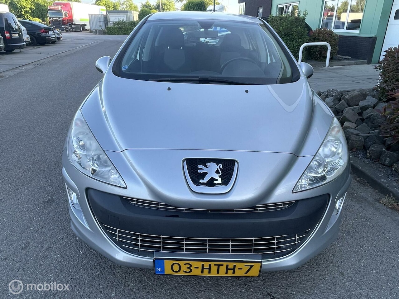 Peugeot 308 - 1.6 VTi Style 1.6 VTi Style - AutoWereld.nl