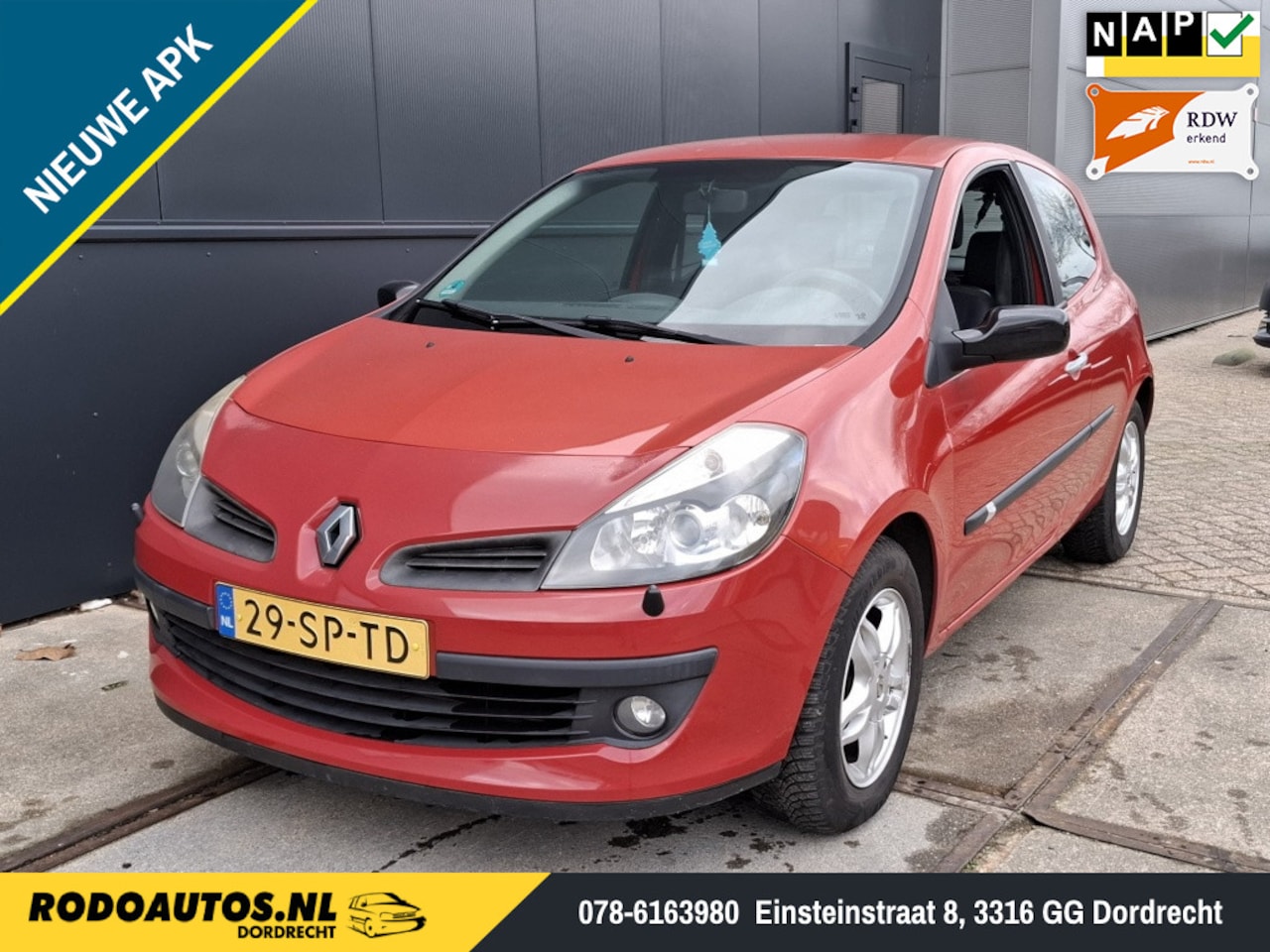 Renault Clio - 1.4-16V Dynamique Luxe Nw APK - AutoWereld.nl