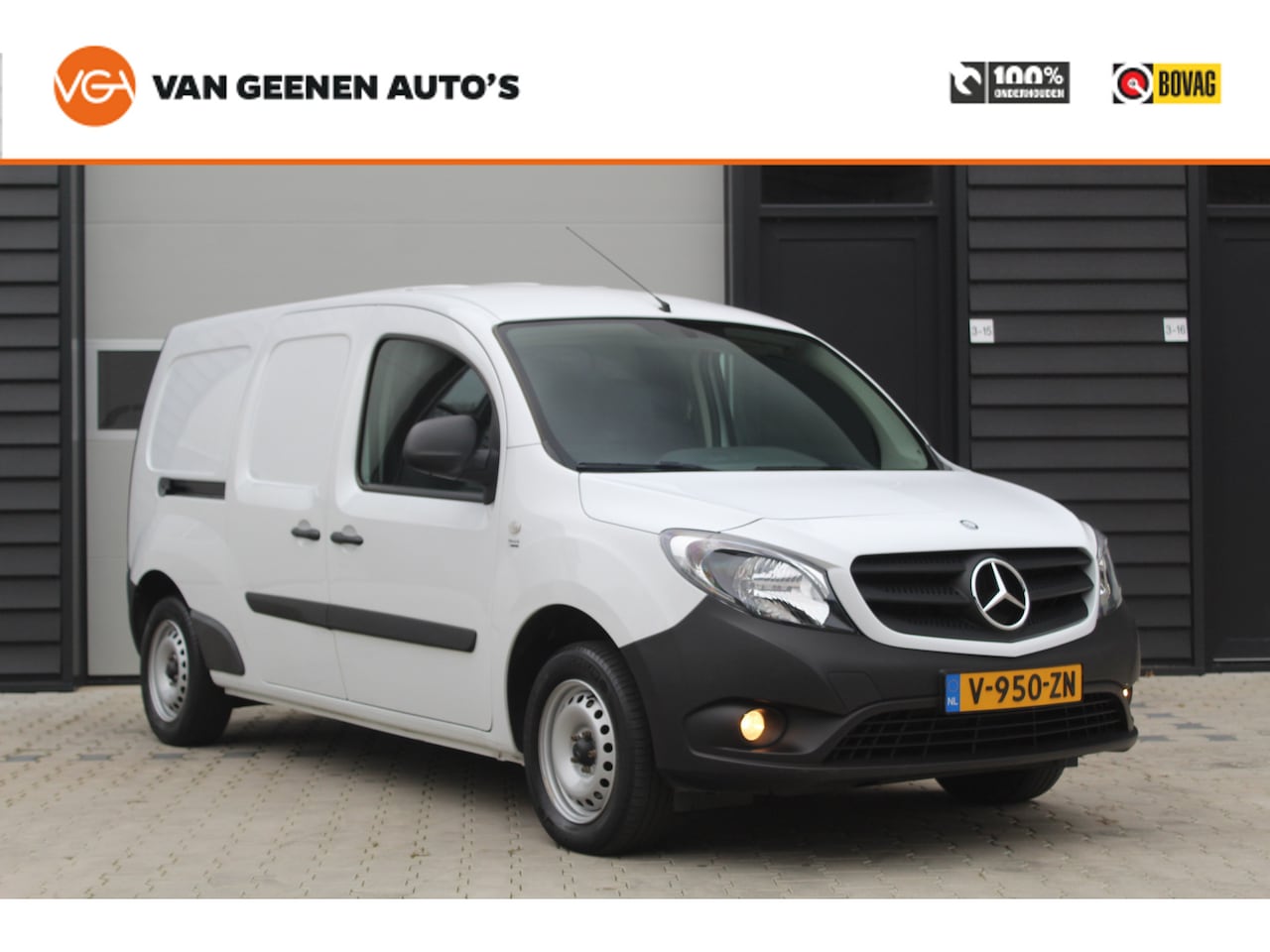 Mercedes-Benz Citan - 109 CDI 90Pk BlueEFFICIENCY Extra Lang L2 | Airco | Bluetooth | Trekhaak - AutoWereld.nl