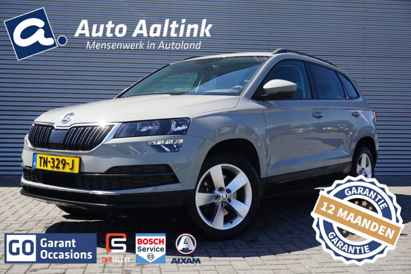 Skoda Karoq - 116PK TREKHAAK | 4S BAND | CLIMA | CARPLAY | PARK.SENS V+A! - AutoWereld.nl