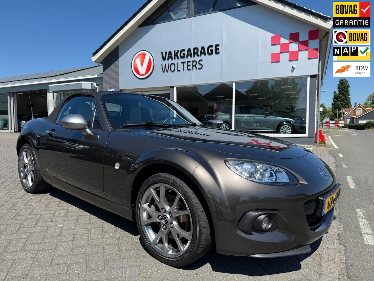 Mazda MX-5 Roadster Coupé - 1.8 Silver Edition RIJKLAARPRIJS! - AutoWereld.nl