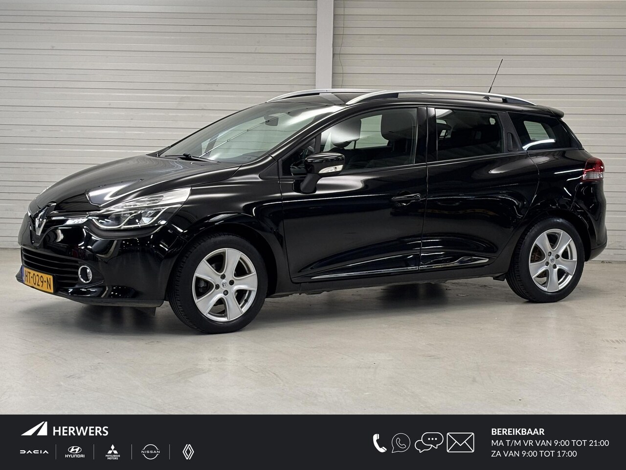 Renault Clio Estate - 0.9 TCe Dynamique / Trekhaak / Achteruitrijcamera / Armsteun voor / Parkeersensoren achter - AutoWereld.nl