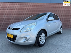 Hyundai i20 - 1.2i Business Edition 5-deurs / airco / Elektrische ramen