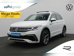 Volkswagen Tiguan - 1.4 TSI 245 pk DSG eHybrid R-Line Business+ | Panoramadak | Achteruitrijcamera | Navigatie