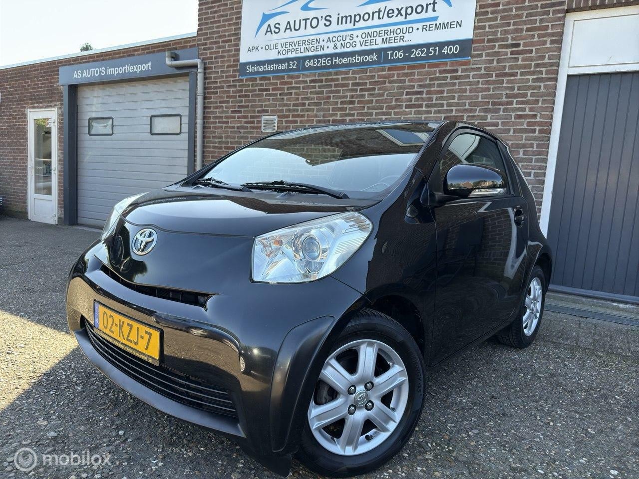 Toyota iQ - 1.0 VVTi Comfort 1.0 VVTi Comfort - AutoWereld.nl