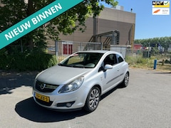 Opel Corsa - 1.2-16V '111' Edition NETTE AUTO RIJDT EN SCHAKELT GOED