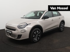Fiat 600 - 1.2 Hybrid Urban | Apple & Android Carplay | Parkeersensoren | Led Verlichting|