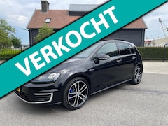 Volkswagen Golf - 1.4 TSI GTE Highline PANORMADAK LEER NAVI LED/XENON CAMERA 18'"