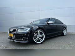 Audi A8 - 4.0 TFSI S8 Facelift Aut, B en O, Alcantara, Orig Ned