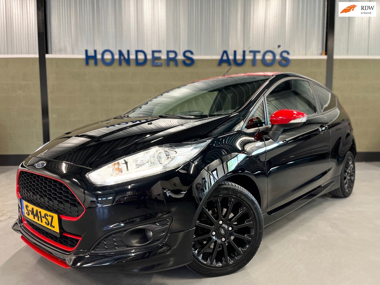Ford Fiesta - 1.0 EcoBoost 140PK BLACK EDITION I NAVI I CLIMA I STOELVERWARMING I LM VELG I AIRCO I PARK - AutoWereld.nl