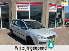Ford Focus Wagon - 1.6-16V Champion - Airco Koud - Trekhaak
