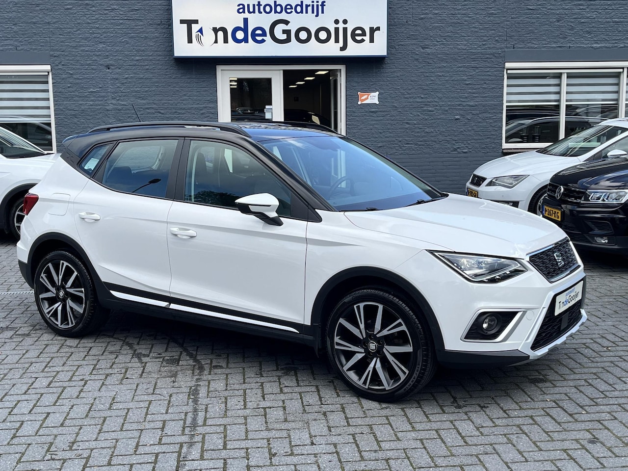 Seat Arona - 1.0 TSi DSG Outdoor | CLIMA | STOELVERW. | 18" | LED | - AutoWereld.nl