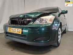 Toyota Corolla - 1.4 VVT-i Linea Terra SCHADEAUTO