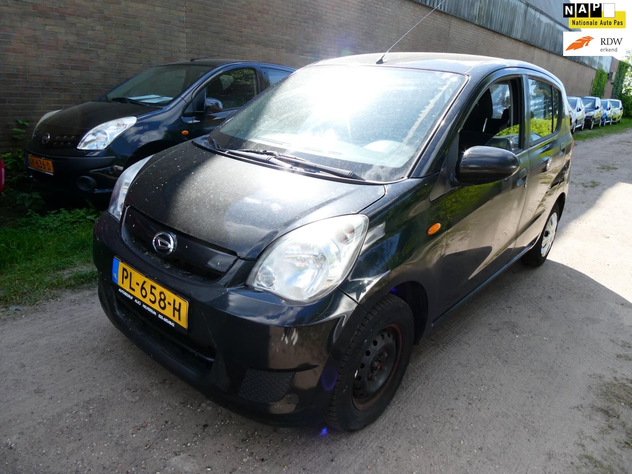 Daihatsu Cuore - 1.0 Trend 5-deurs 139.000km ZO MEENEMEN INRUILKOOPJE - AutoWereld.nl