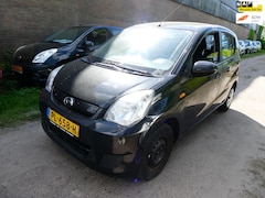 Daihatsu Cuore - 1.0 Trend 5-deurs 139.000km ZO MEENEMEN INRUILKOOPJE