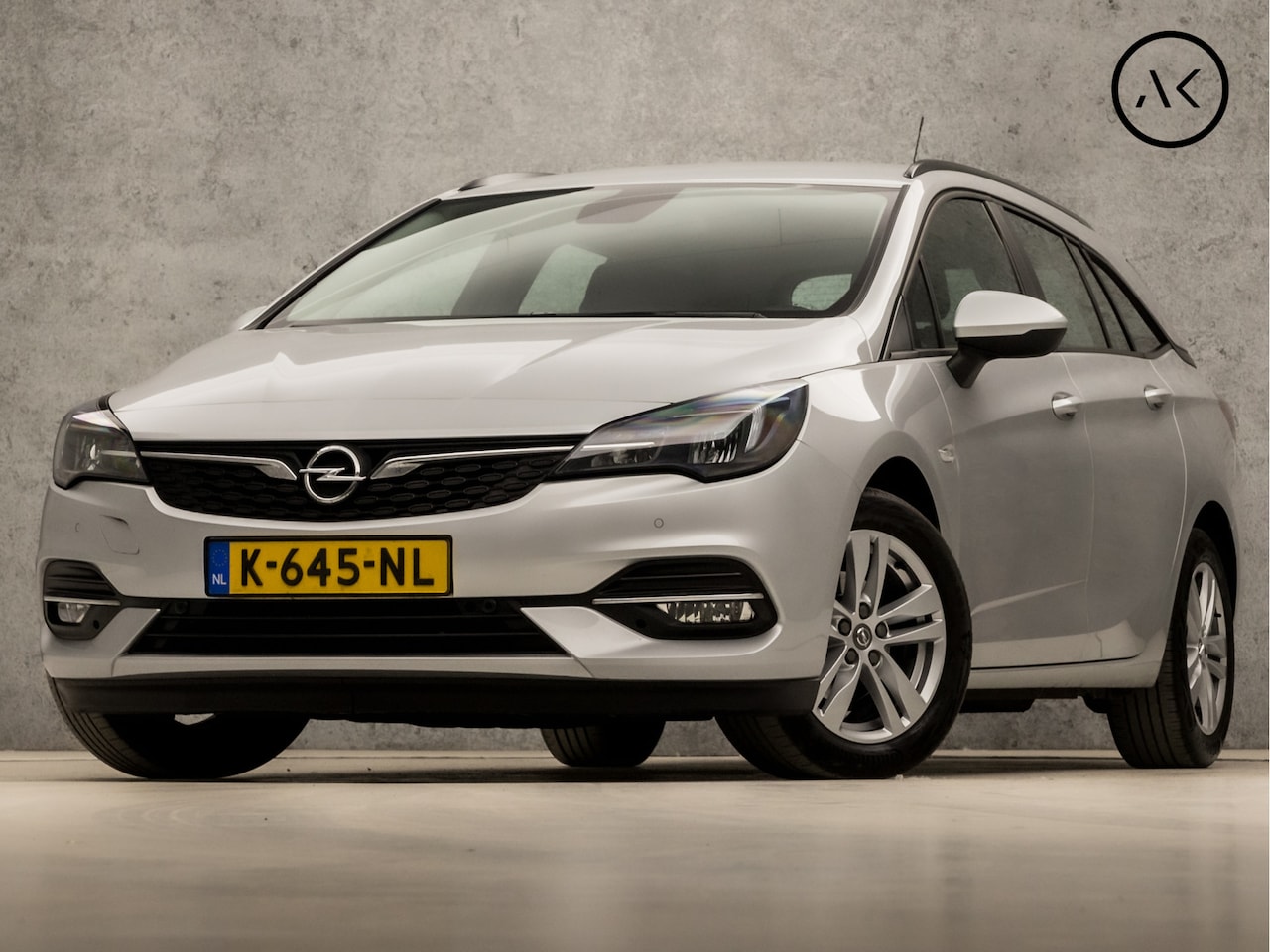 Opel Astra Sports Tourer - 1.4 Sport 146Pk Automaat (APPLE CARPLAY, NAVIGATIE, CLIMATE, CAMERA, SPORTSTOELEN, LM VELG - AutoWereld.nl