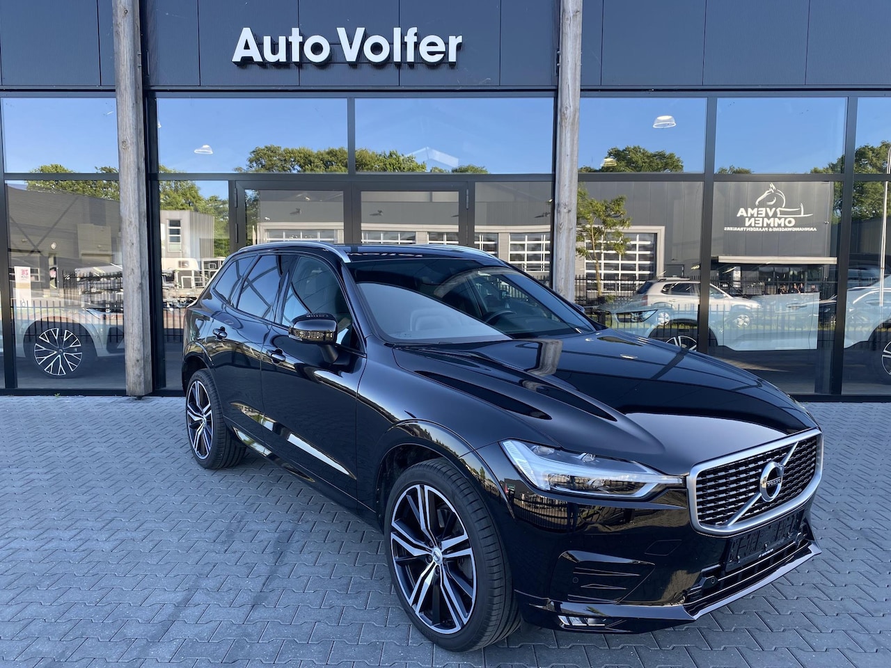 Volvo XC60 - 2.0 T5 R-Design ACC/cam/LED/standkachel|21 inch - AutoWereld.nl