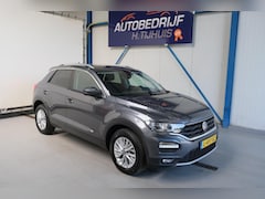Volkswagen T-Roc - 1.0 TSI Style - N.A.P. Airco, Cruise, Navi, PDC, Camera
