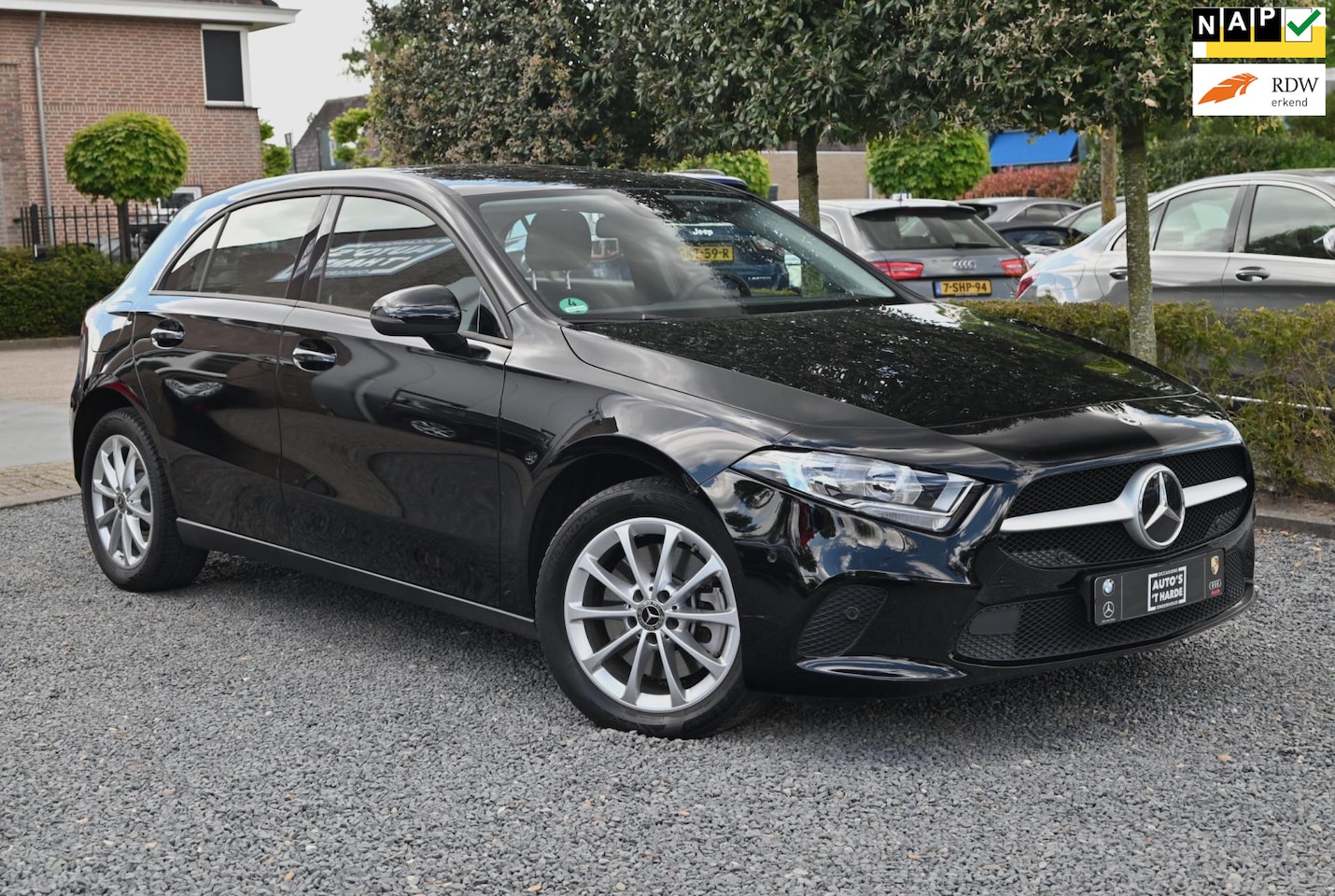 Mercedes-Benz A-klasse - 250 e Business Line 218 PK 1e Eig Dealer o.h. App Connect PDC 17'' - AutoWereld.nl