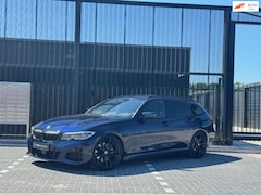 BMW 3-serie Touring - M340i xDrive High Executive - TANZANITE BLAUW - NAPPA LEER - HARMAN KARDON