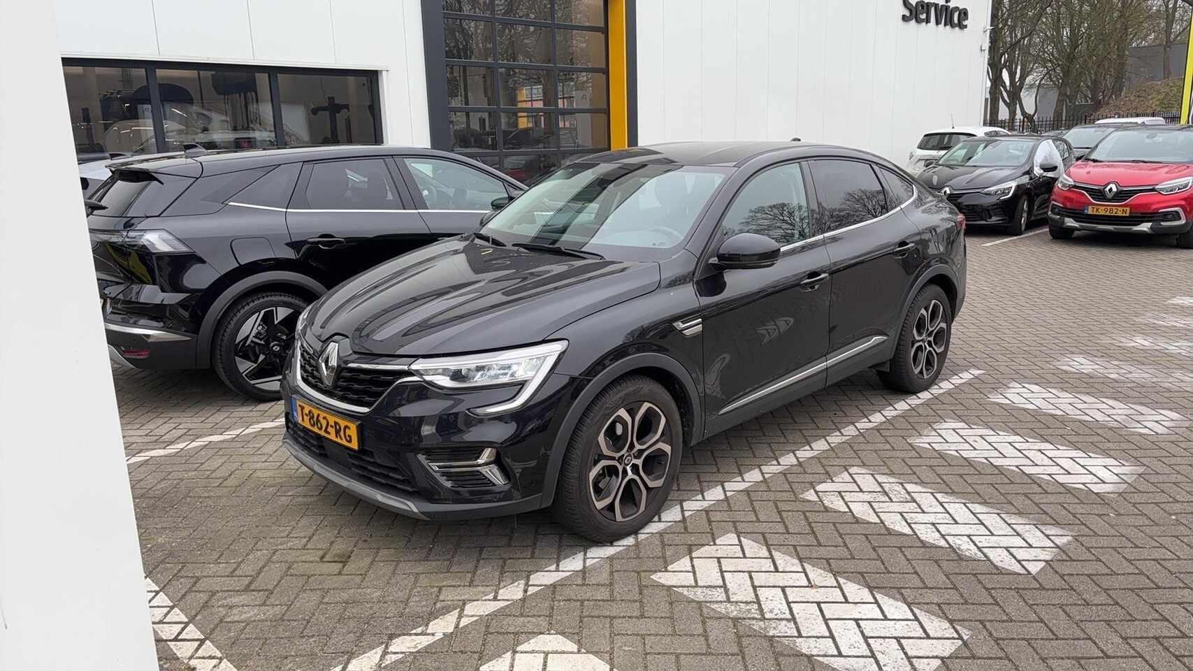 Renault Arkana - 1.6 E-Tech hybrid 145 techno | Navigatiesysteem | Automatische airconditioning | Achteruit - AutoWereld.nl