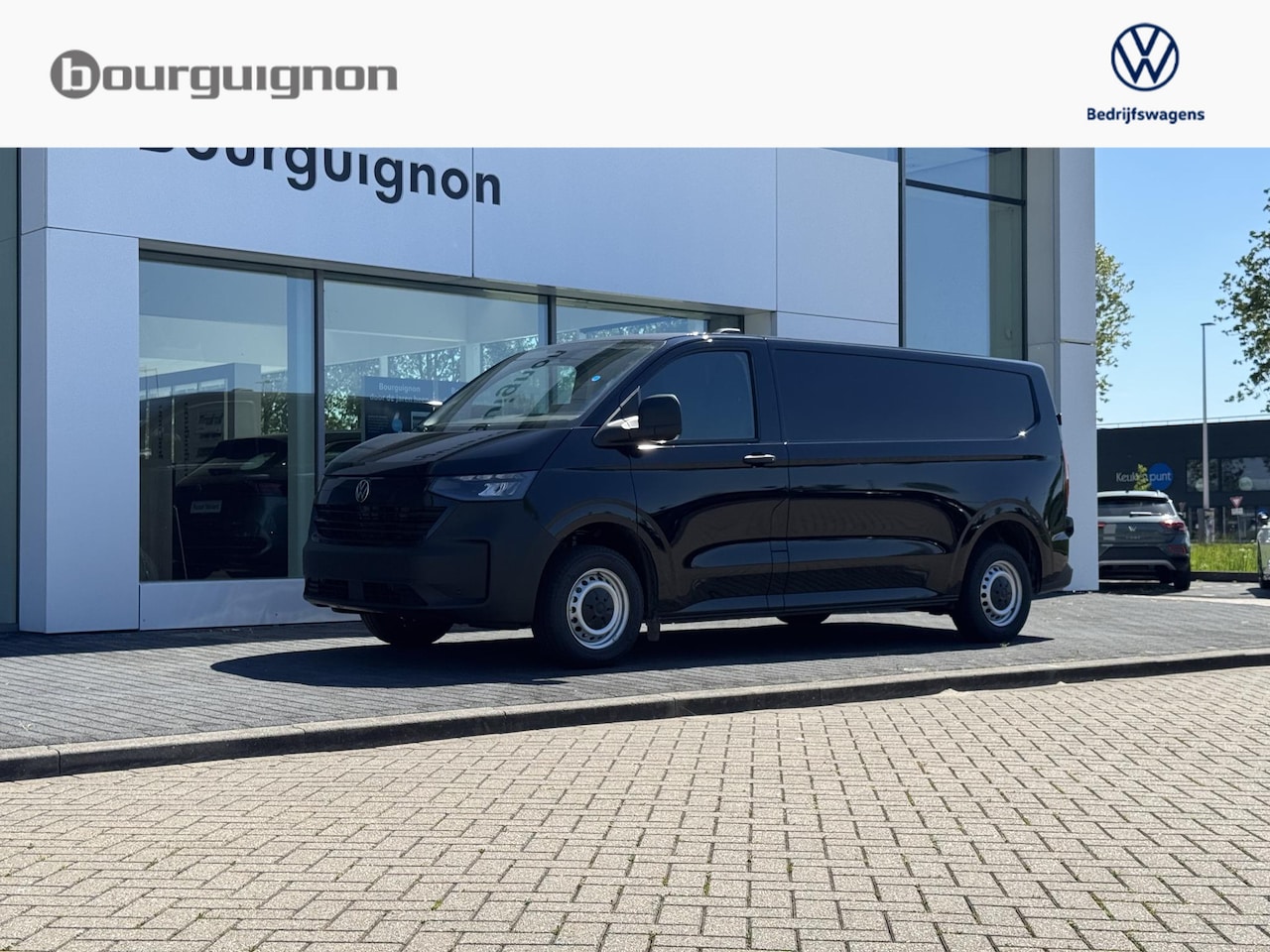 Volkswagen e-Transporter - Bedrijfswagens Life Intro L2 Elektromotor 160 kW (218 pk) 3500 mm | Trekhaak | Stoelverwar - AutoWereld.nl