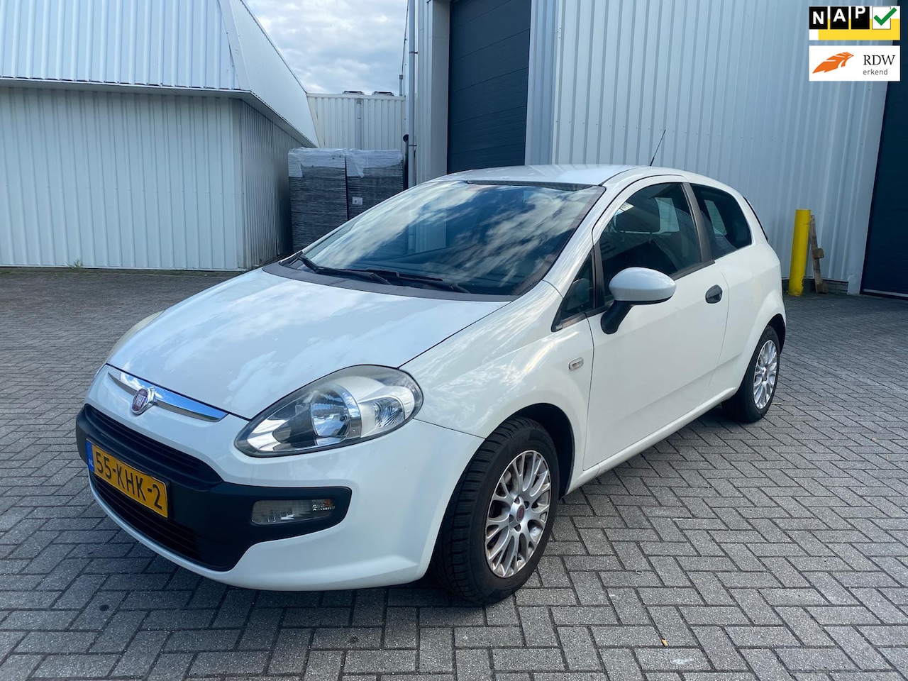 Fiat Punto Evo - 1.2 Active / Airco / NAP - AutoWereld.nl