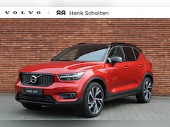 Volvo XC40 - T4 Automaat R-Design | Achteruitrijcamera | 20" Lichtmetalen Velgen | Verwarmbare Voorstoe