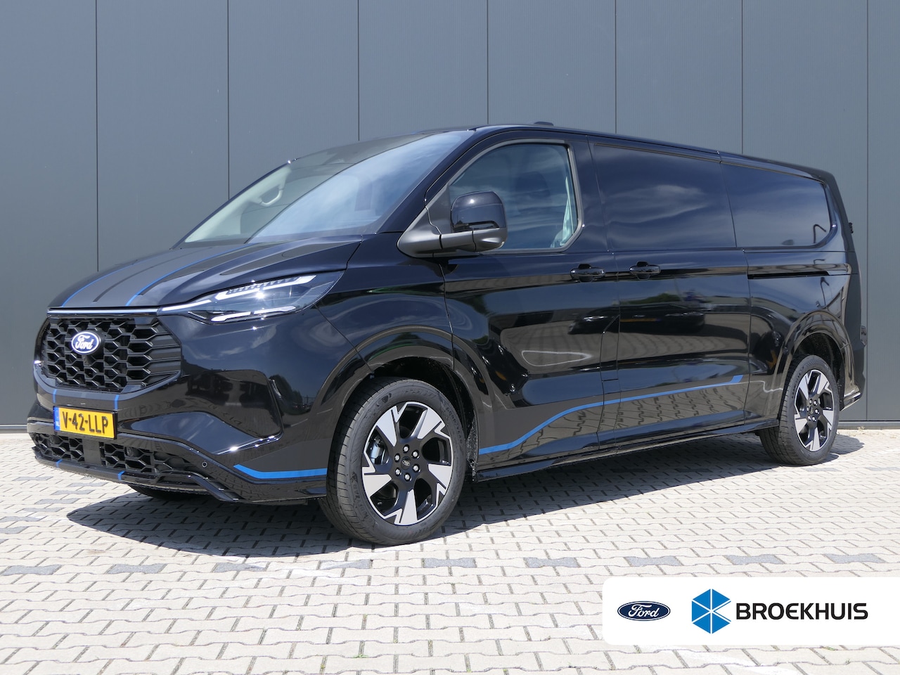 Ford Transit Custom - 320 2.5 PHEV L2H1 Sport | Dubbele Schuifdeur | Adaptive LED | Bijrijders Stoel | 360 Camer - AutoWereld.nl