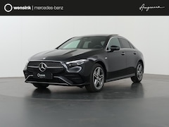 Mercedes-Benz A-klasse - 250 e Business Solution AMG | Panoramadak | Sfeerverlichting | Donder getinte ramen |