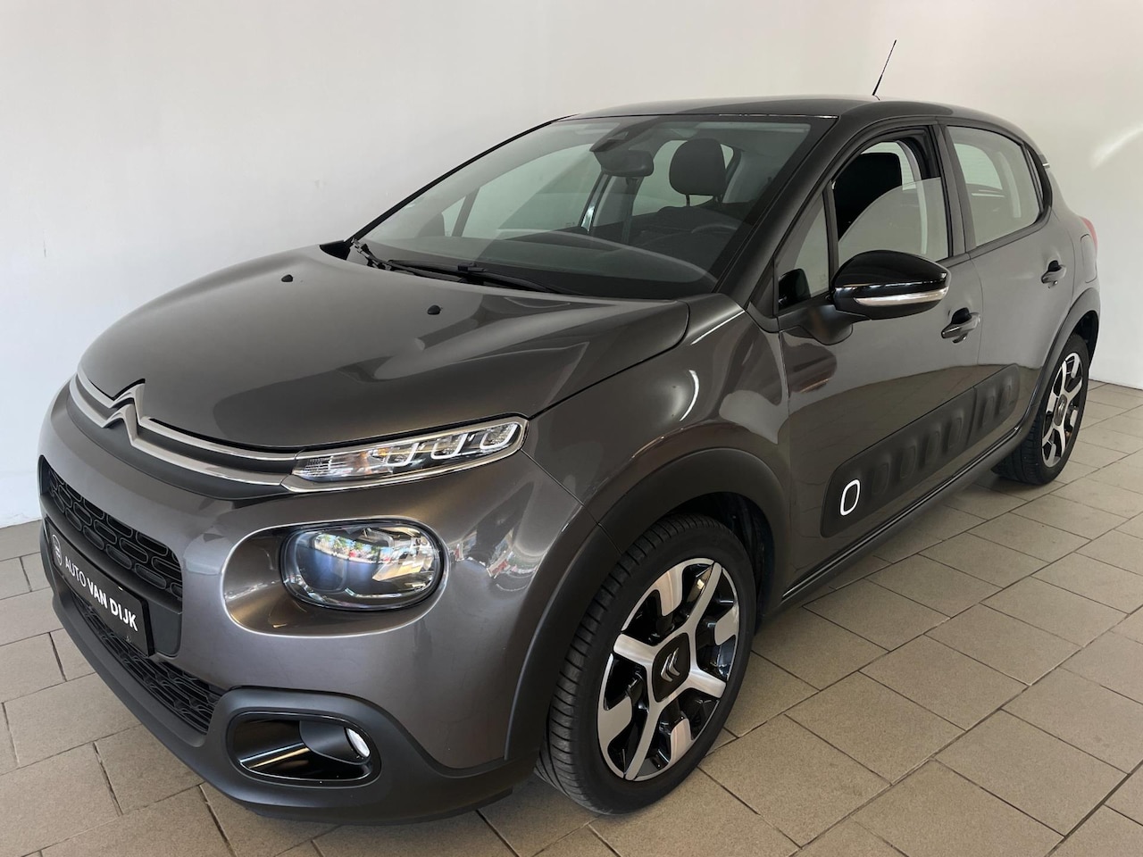 Citroën C3 - 1.2 PureTech S&S Business AIRCO NAVI CRUISE BLUETOOTH APPLE CARPLAY ELEK RAMEN CENT VERG 1 - AutoWereld.nl