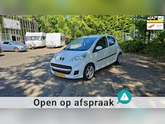 Peugeot 107 - 1.0-12V Urban Move