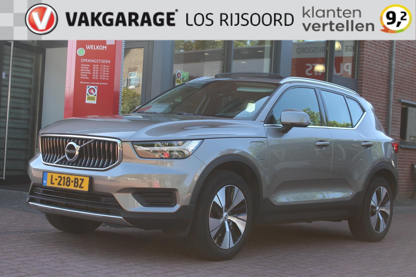 Volvo XC40 - T4 Twin Engine *Inscription* | Schuifdak | Carplay | Cruise & Climate Control | PDC | Navi - AutoWereld.nl