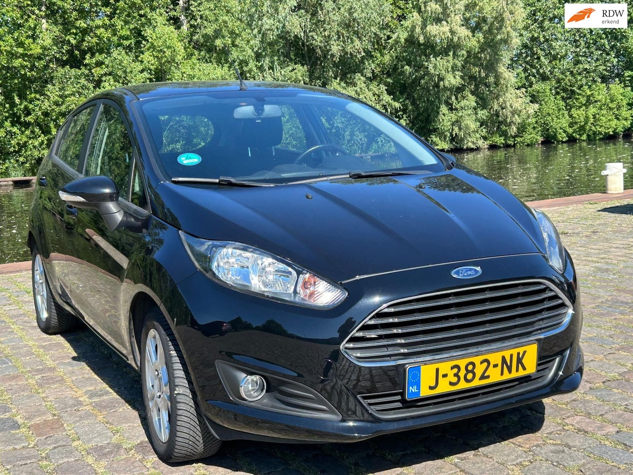 Ford Fiesta - 1.25 Zeer nette auto airco elektrische ramen cv op afs - AutoWereld.nl